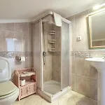 Apartman Host Wise - Wonderful Flats With Pool *