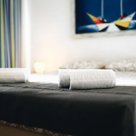 Appartement Host Wise - Wonderful Flats With Pool *