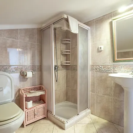 Apartmán Host Wise - Wonderful Flats With Pool *