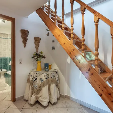 Host Wise - Wonderful Flats With Pool