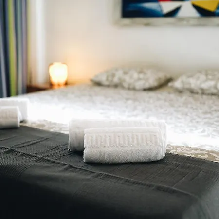 Apartman Host Wise - Wonderful Flats With Pool Albufeira